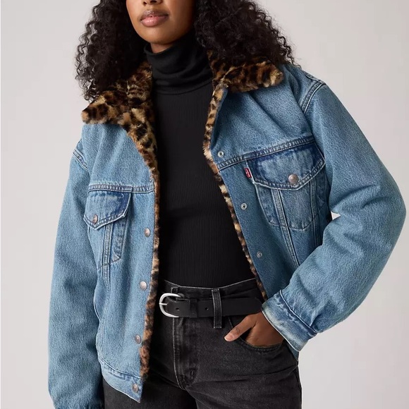 Levi's Jackets & Blazers - Levi's Denim Jacket with Leopard Collar
